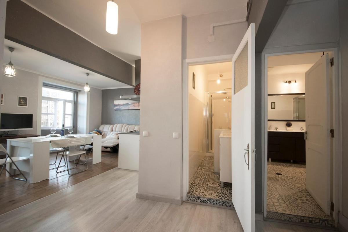 Captain House, Amazing In Santos * Lissabon